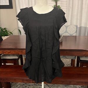 Black Ruffle Short Sleeve Tunic Top